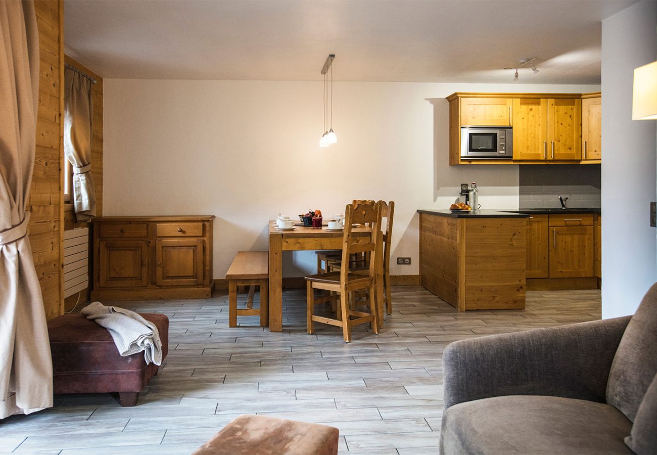 Apartment in La Clusaz - LCZ - Charmant T4 spa et piscine, 4*