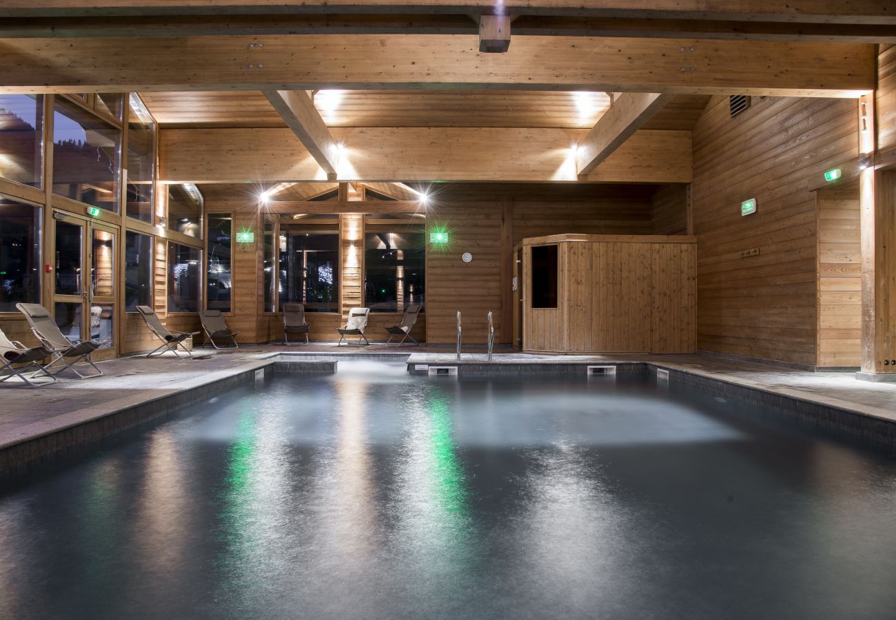 Apartment in La Clusaz - LCZ - Charmant T6 coeur village piscine spa, 4*