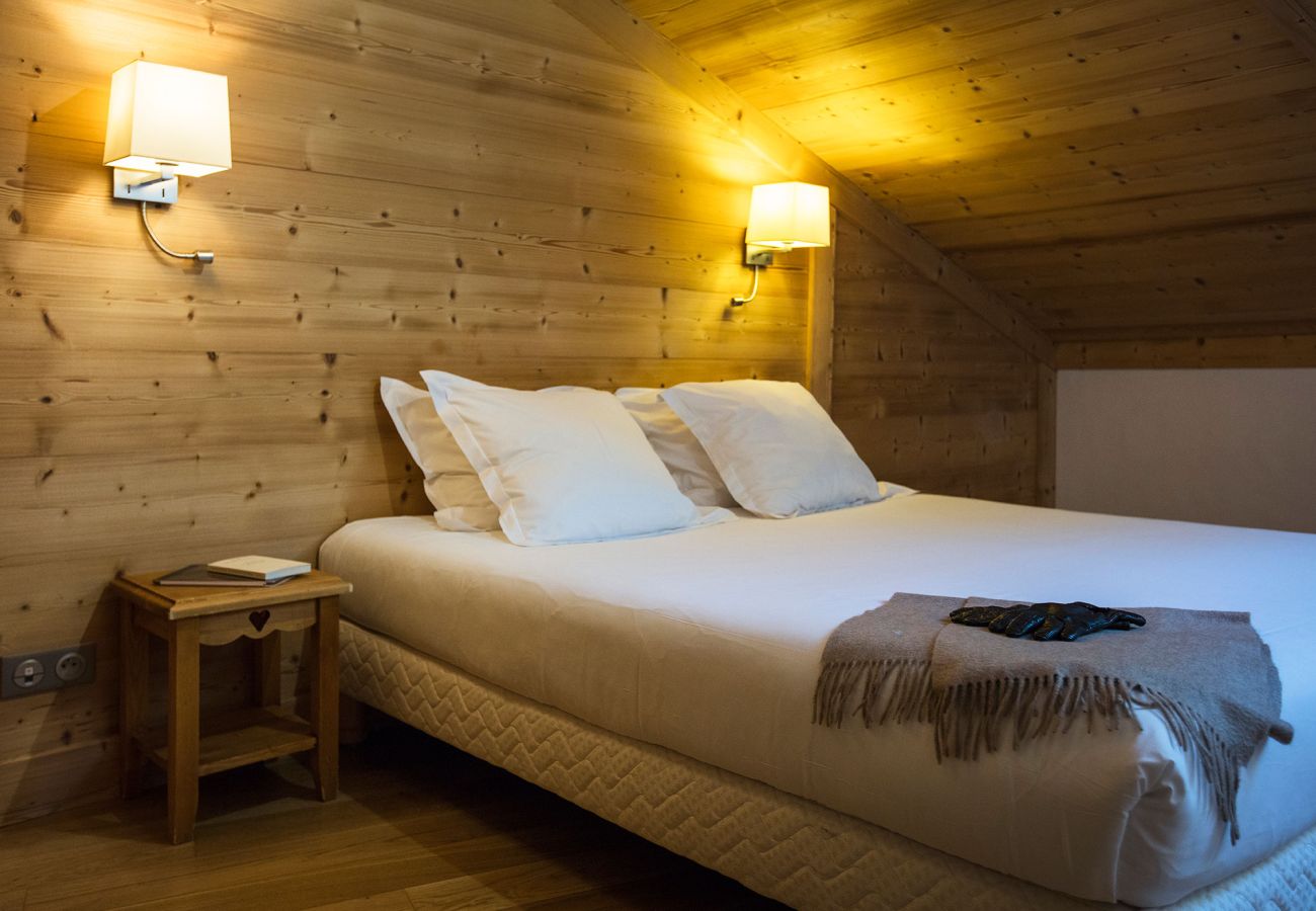 Apartment in La Clusaz - LCZ - Charmant T6 coeur village piscine spa, 4*