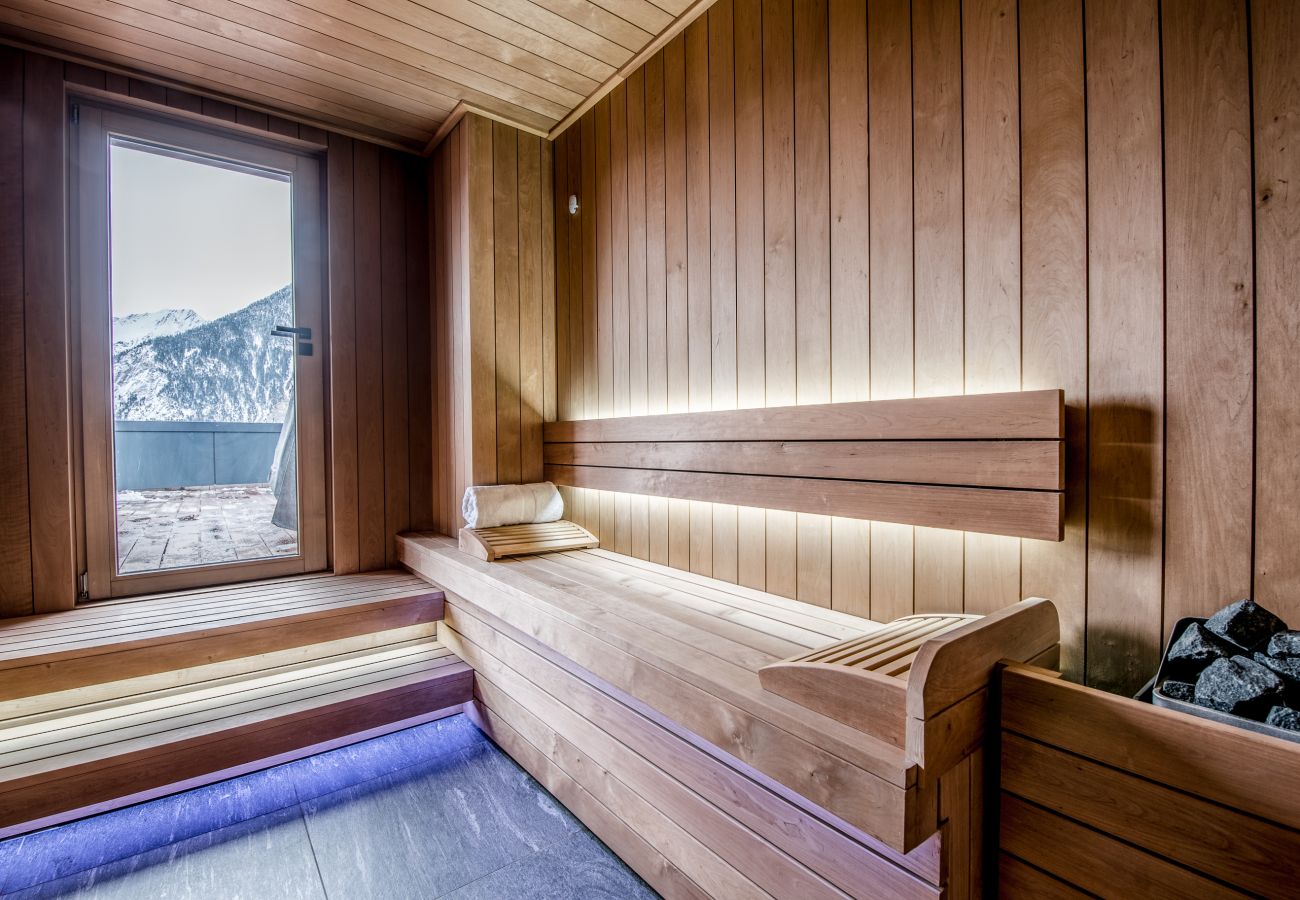 Apartment in Courchevel - Winter Courchevel // Phoenix 901