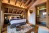 Chalet in Les Allues - Winter Méribel // Chalet Exception SKI IN OUT
