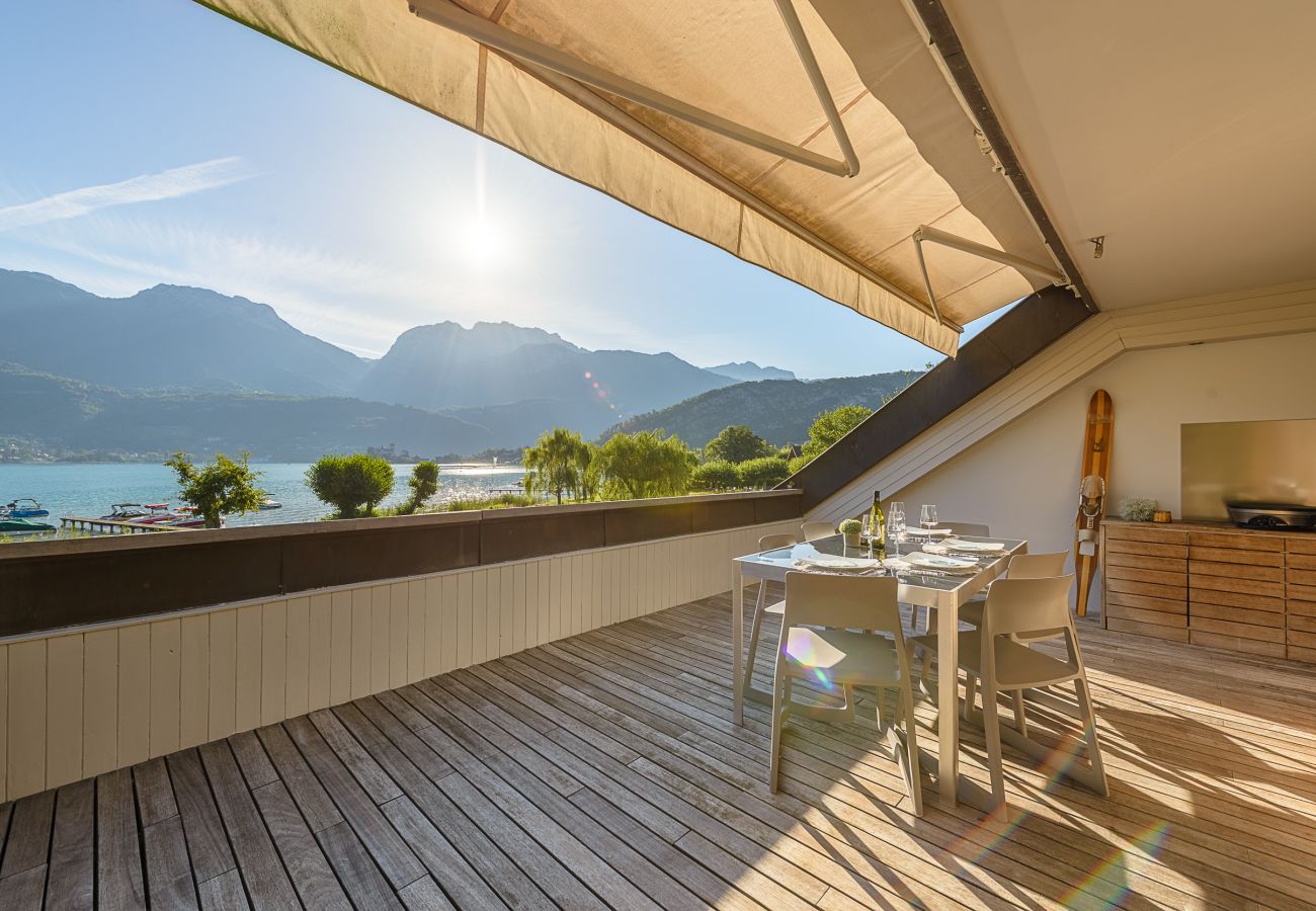 apartment for rent, lake view annecy, Premium seasonal rental, Duingt, holidays, luxury airbnb, hotel, summer, france 