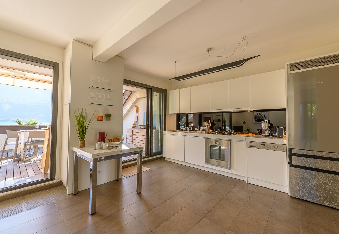 apartment for rent, lake view annecy, Premium seasonal rental, Duingt, holidays, luxury airbnb, hotel, summer, france