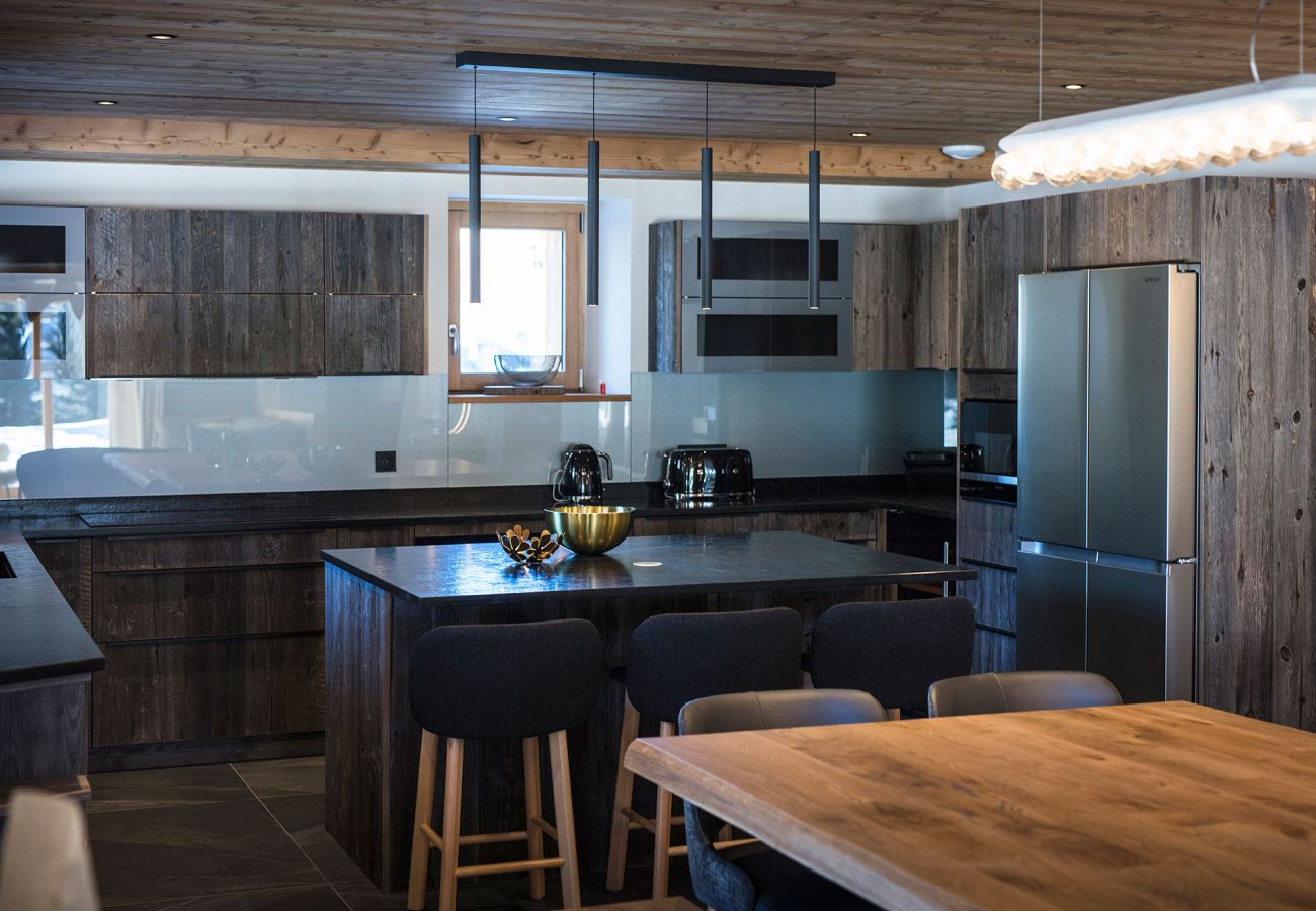 Chalet in La Clusaz - LCZ - Le Chalet Prestige, sauna et hammam 16p
