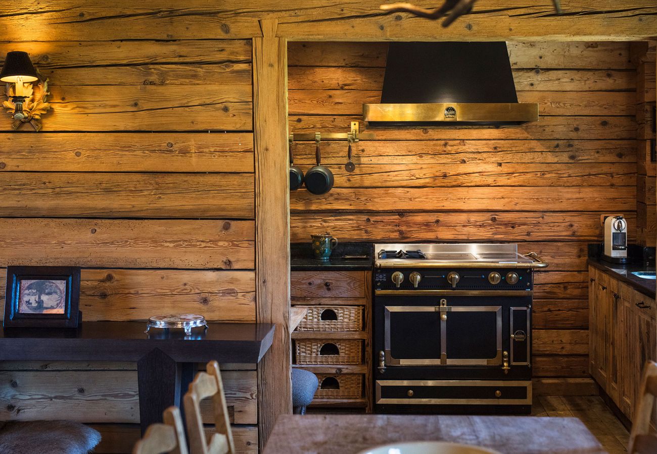 luxury chalet for rent, la clusaz, holiday rental, ski in out, superhost, holidays, luxury concierge service, French alps 