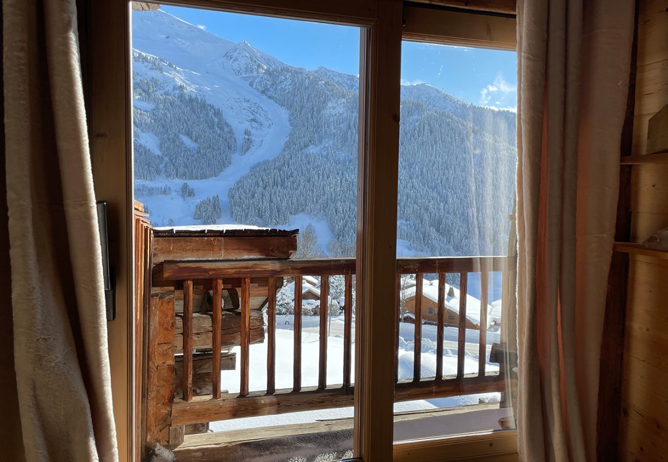 Chalet in La Clusaz - LCZ-L'Authentique Chalet familial 5* des Confins
