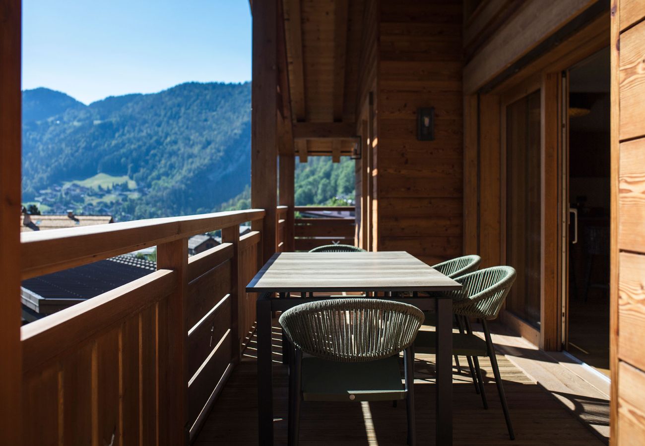 take advantage of our concierge service: ski rentals, in-home massages, ski pass sales, bike rentals... 
