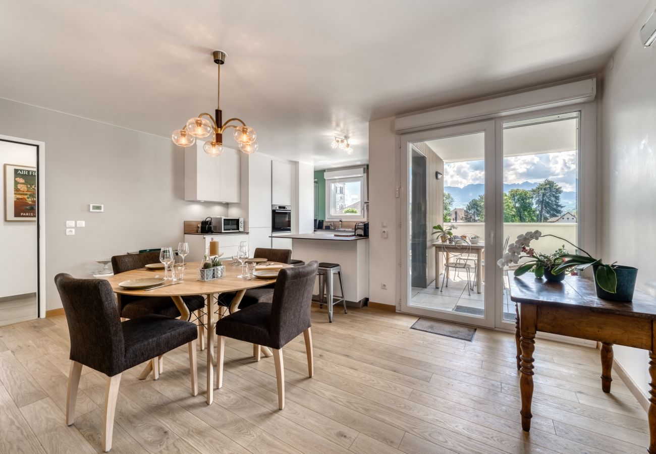Apartment in Sévrier - Sevrier , Attique 79m2, terrasse, 4pers