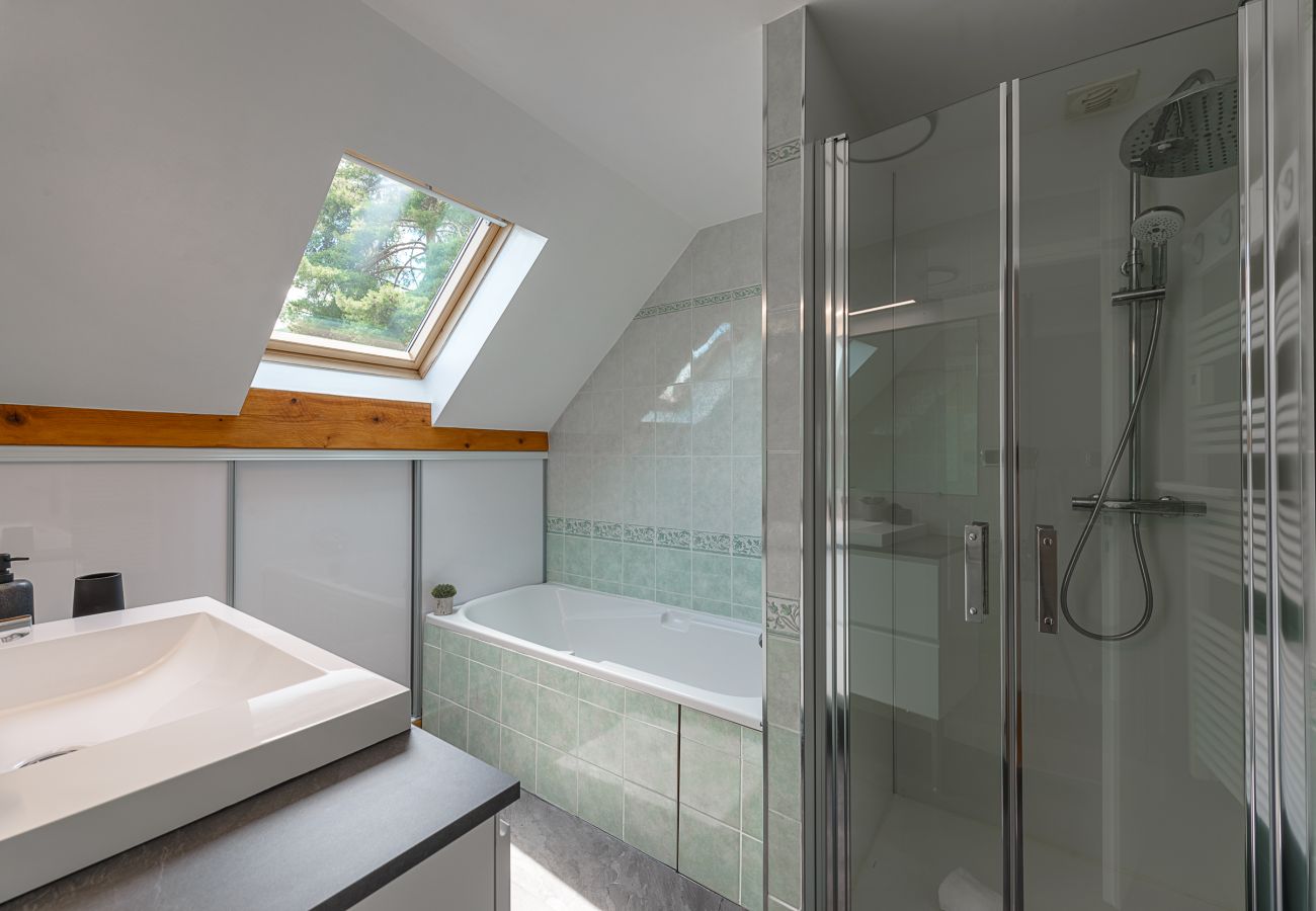 Villa in Sévrier - Elegantissime - Villa avec Vue Lac 180 -8pers