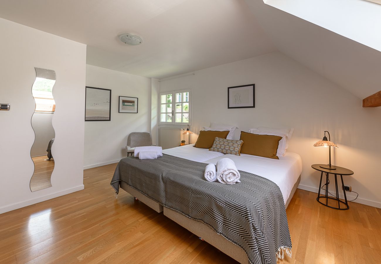 Villa in Sévrier - Elegantissime - Villa avec Vue Lac 180 -8pers