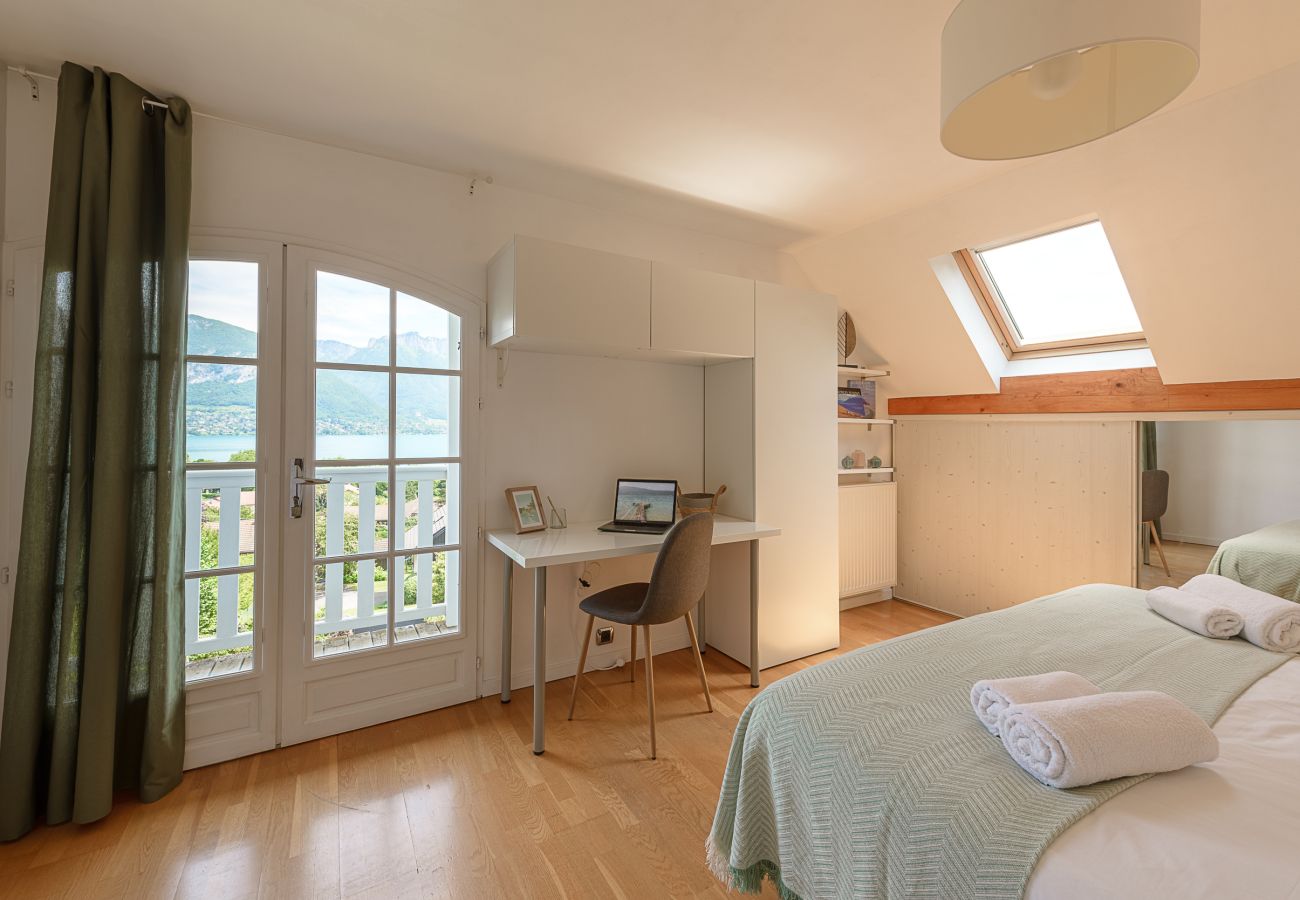 Villa in Sévrier - Elegantissime - Villa avec Vue Lac 180 -8pers