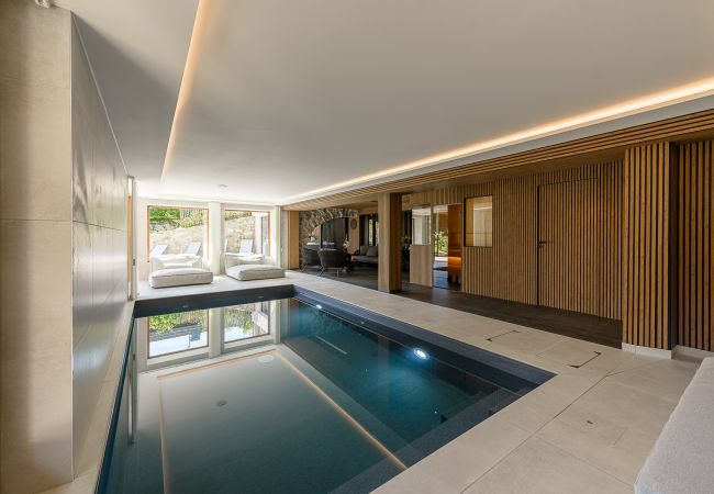 Chalet in La Clusaz - LCZ- Chalet Orea 22p - Piscine-Sauna-Jacuzzi