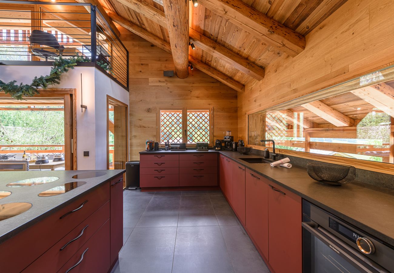 Chalet in La Clusaz - LCZ- Chalet Orea 22p - Piscine-Sauna-Jacuzzi