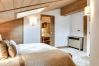 Apartment in Courchevel - Winter Courchevel -- Carre Blanc 250 de standing