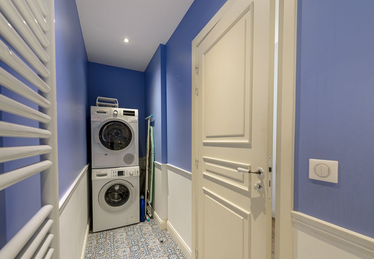 Apartment in Saint-Jorioz - ST JORIOZ - Ecrin Bleu, rez de jardin 2 pas du lac