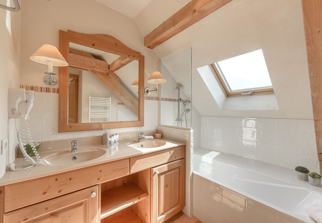 Apartment in Duingt - BAIE DES VOILES - #206 DUPLEX 3ch vue lac