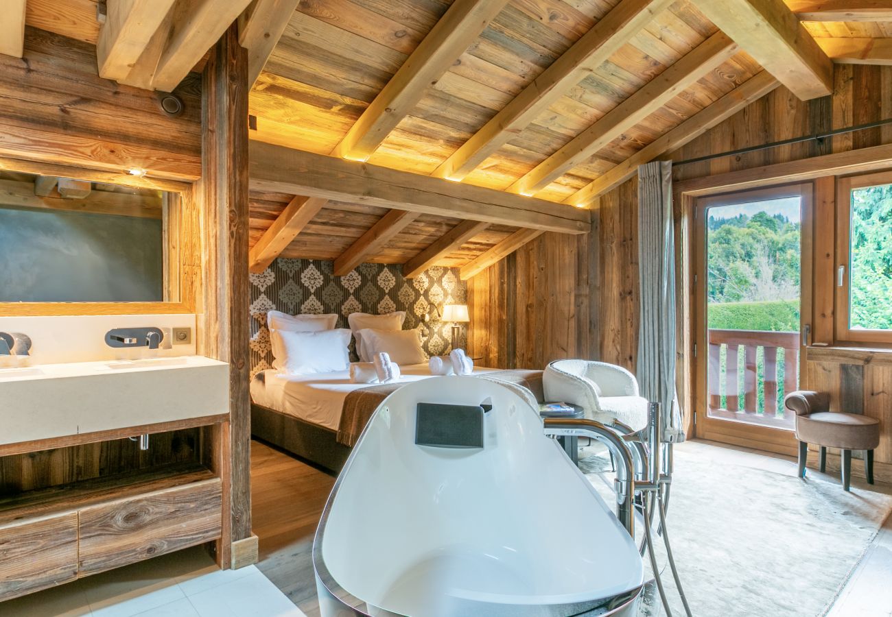 Chalet in Megève - Winter Megeve__ Chalet Majestic, Spa Privé