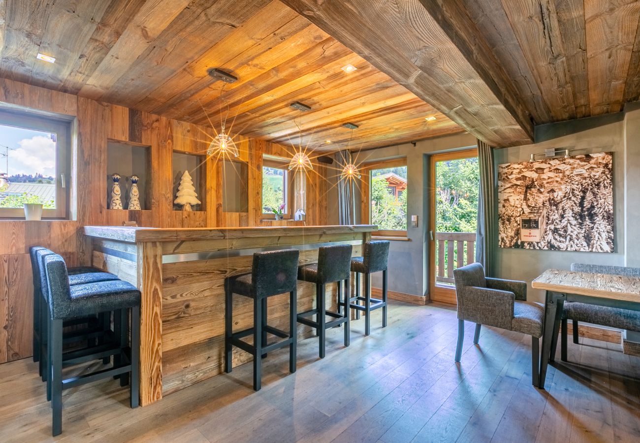 Chalet in Megève - Winter Megeve__ Chalet Majestic, Spa Privé