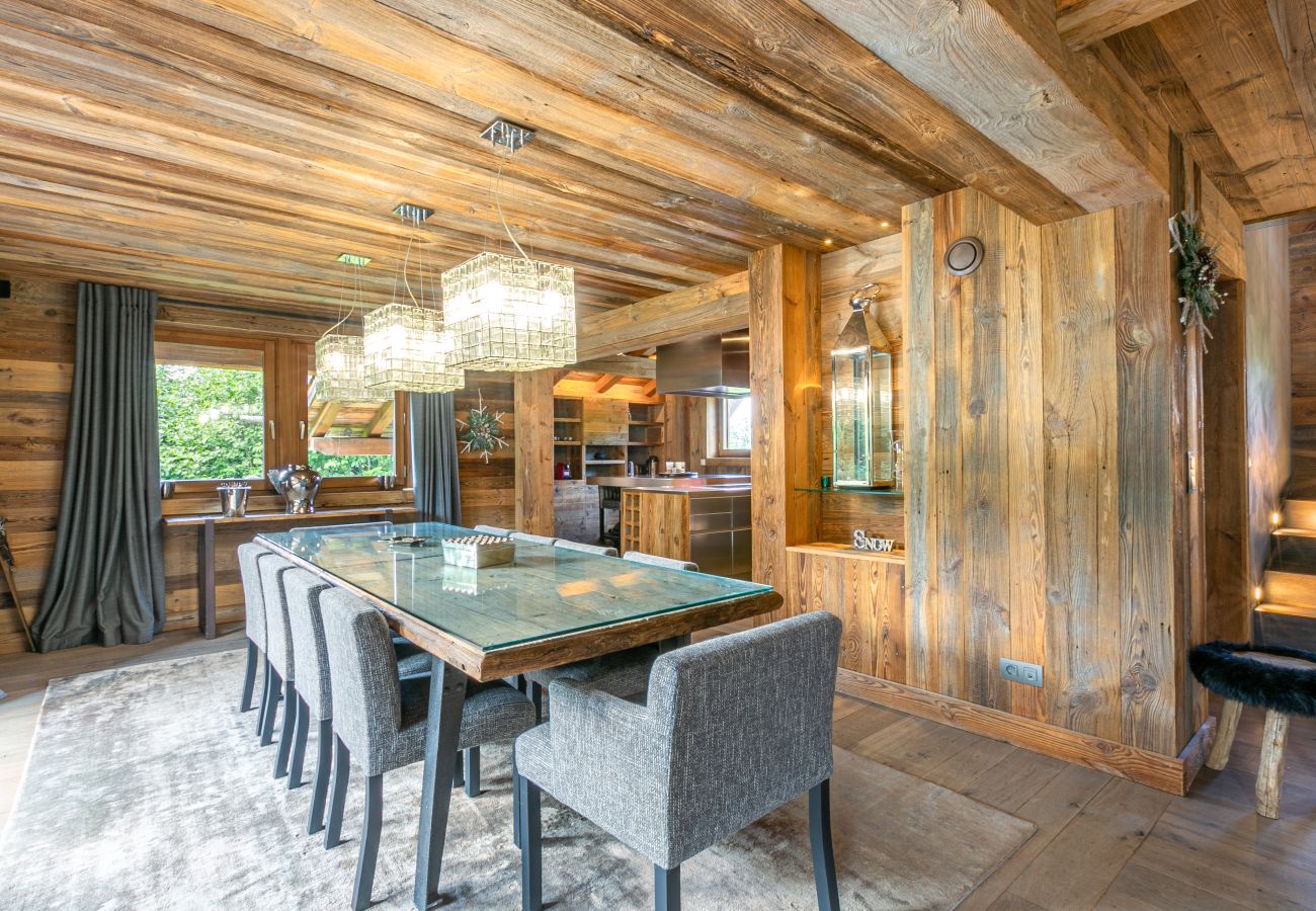 Chalet in Megève - Winter Megeve__ Chalet Majestic, Spa Privé