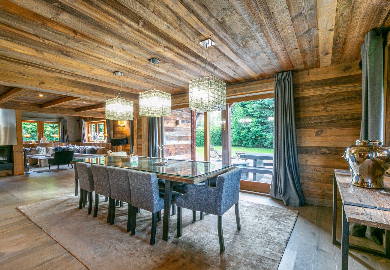 Chalet in Megève - Winter Megeve__ Chalet Majestic, Spa Privé