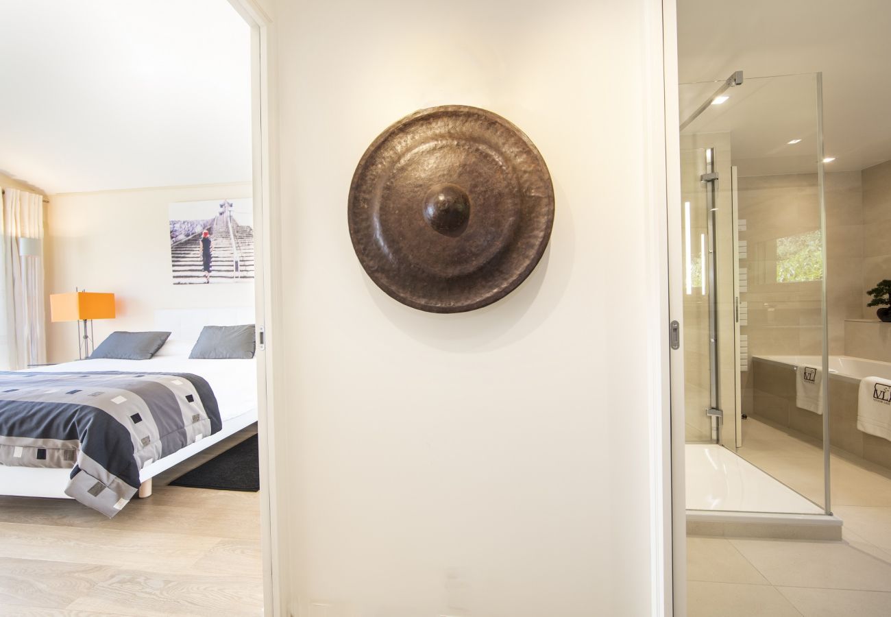 Villa in Veyrier-du-Lac - VEYRIER - Villa Azurea 5★, plage privée, 10p