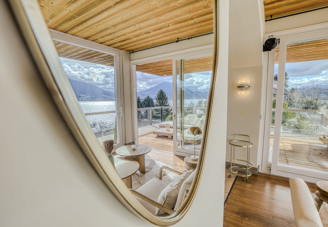 Villa in Veyrier-du-Lac - VEYRIER - Villa Collection, piscine, ponton privé,