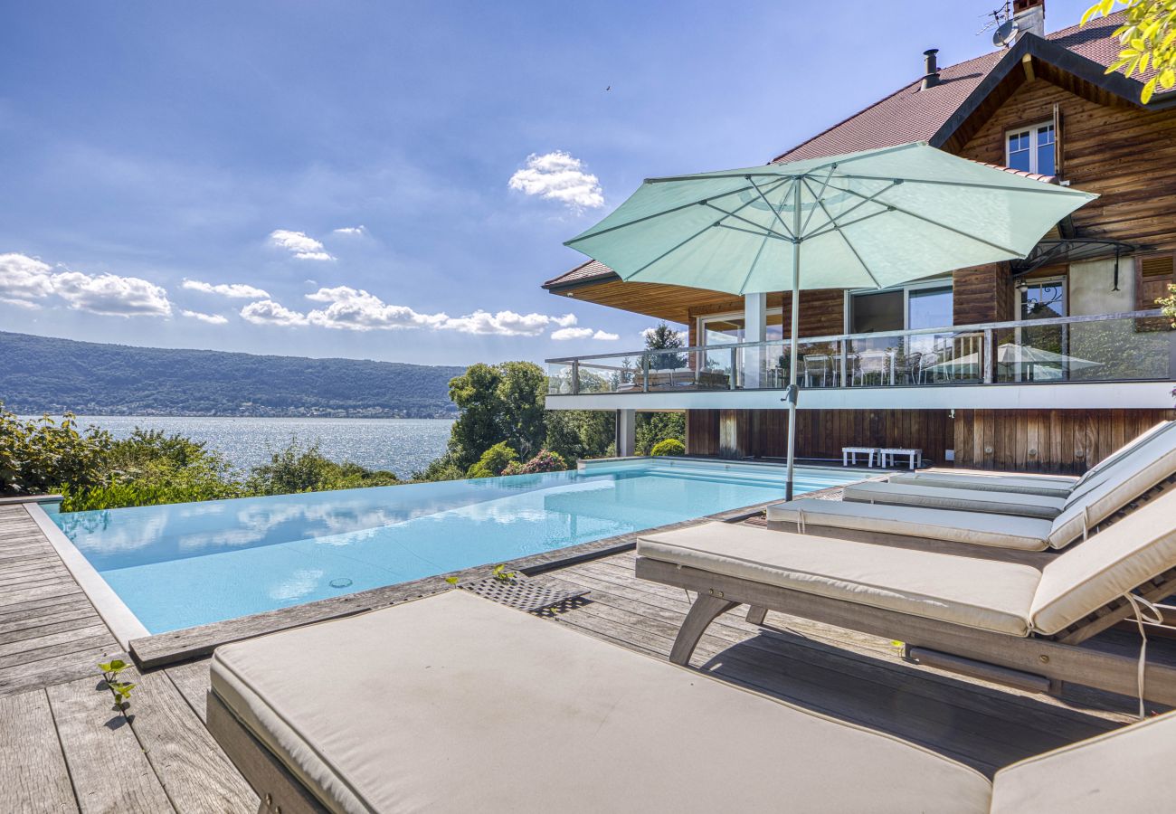 Villa in Veyrier-du-Lac - VEYRIER - Villa Collection, piscine, ponton privé,
