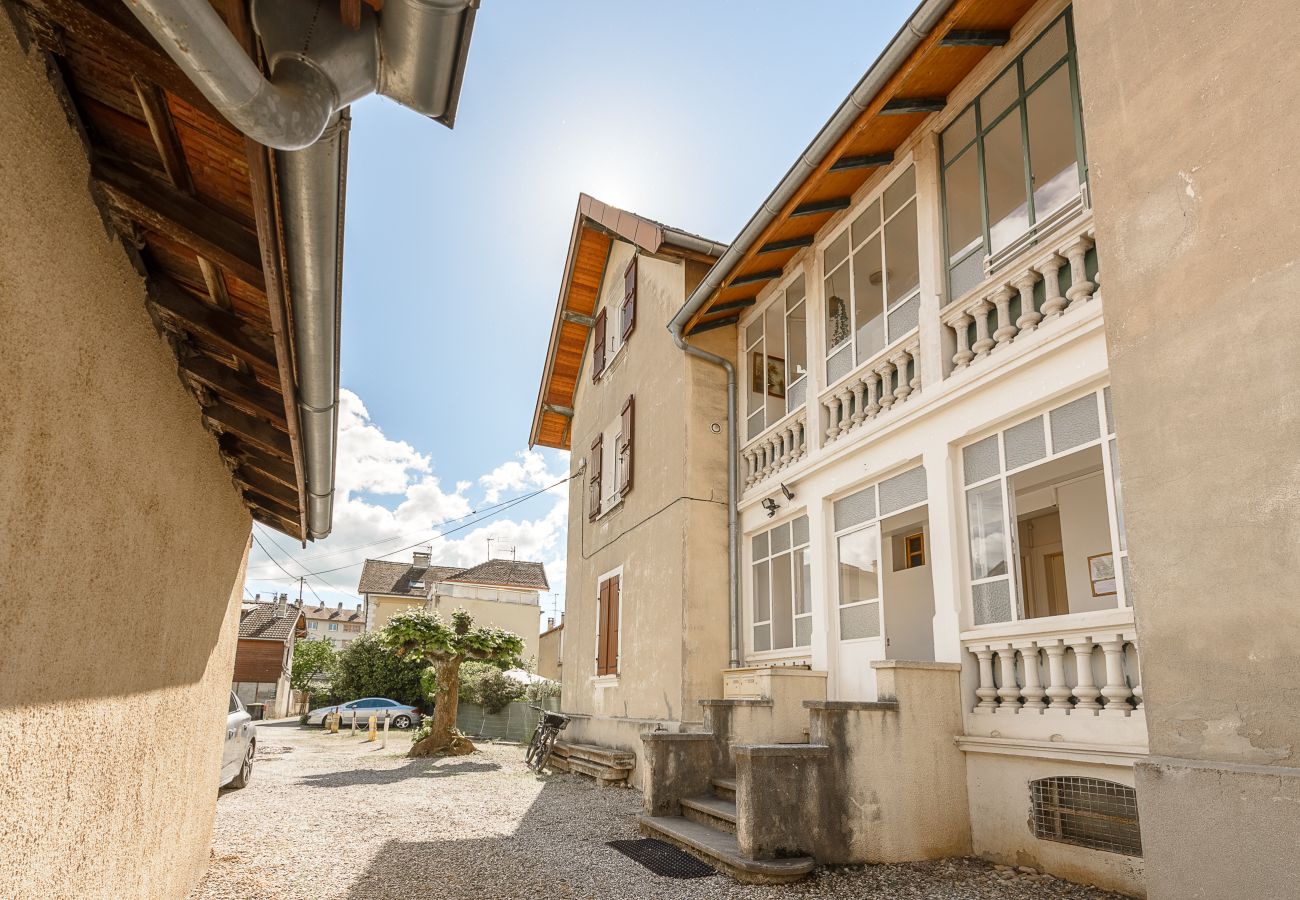 Apartment in Annecy - ANNECY - Le Nid des Alpes, cosy et calme