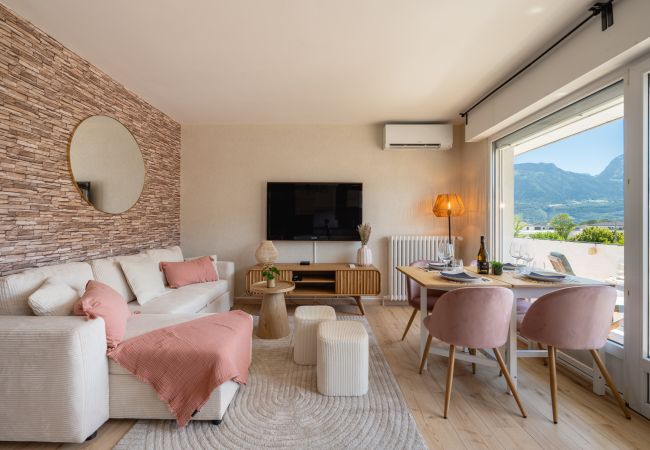 Apartment in Saint-Jorioz - SAINT-JORIOZ -  Le Balcon des Violettes