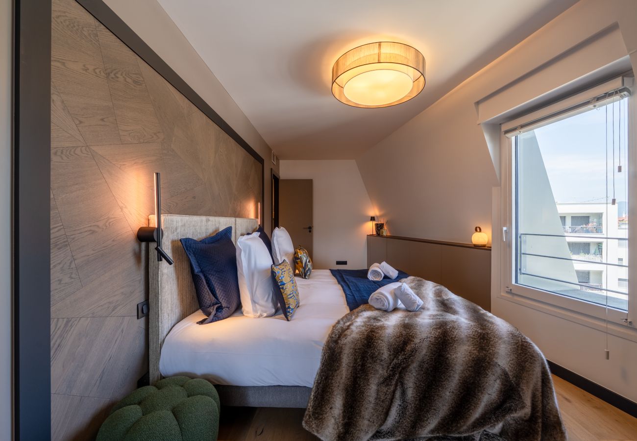 Apartment in Annecy - ANNECY - Le Penthouse du Lac