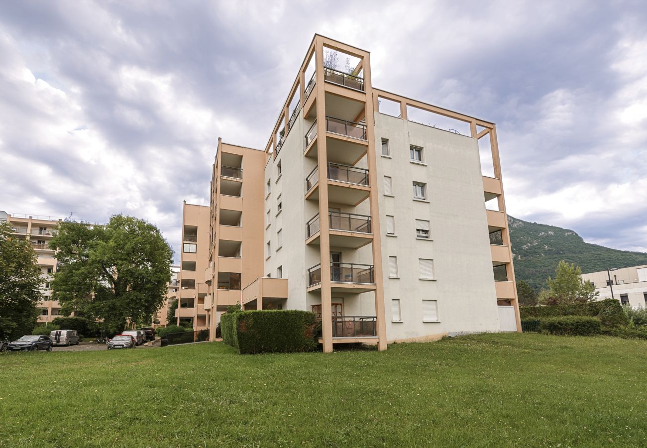 Apartment in Annecy-le-Vieux - ANNECY - La Suite Déco