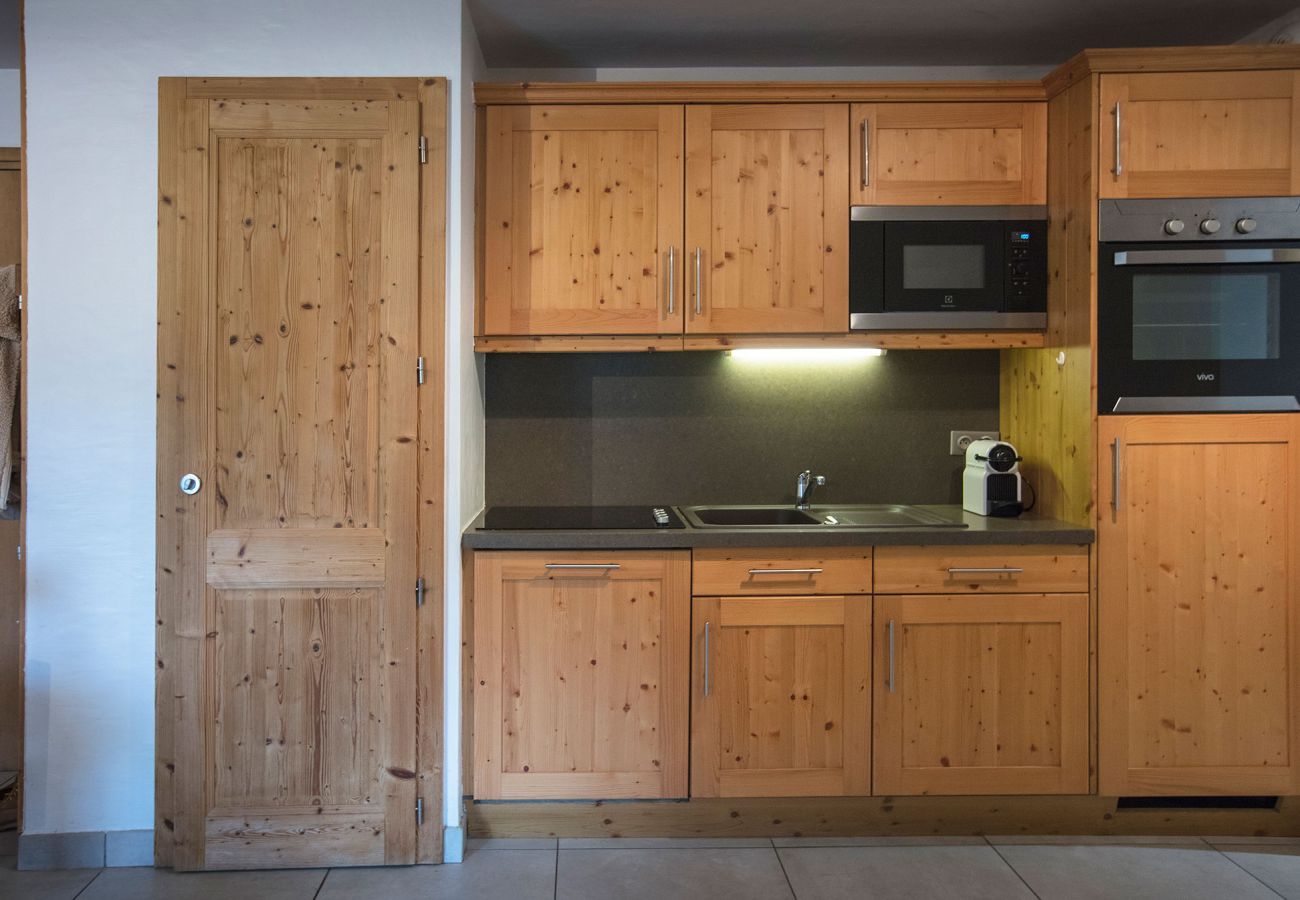 Appartement à La Clusaz - LCZ - Charmant T3 spa aux pieds des pistes, 4*