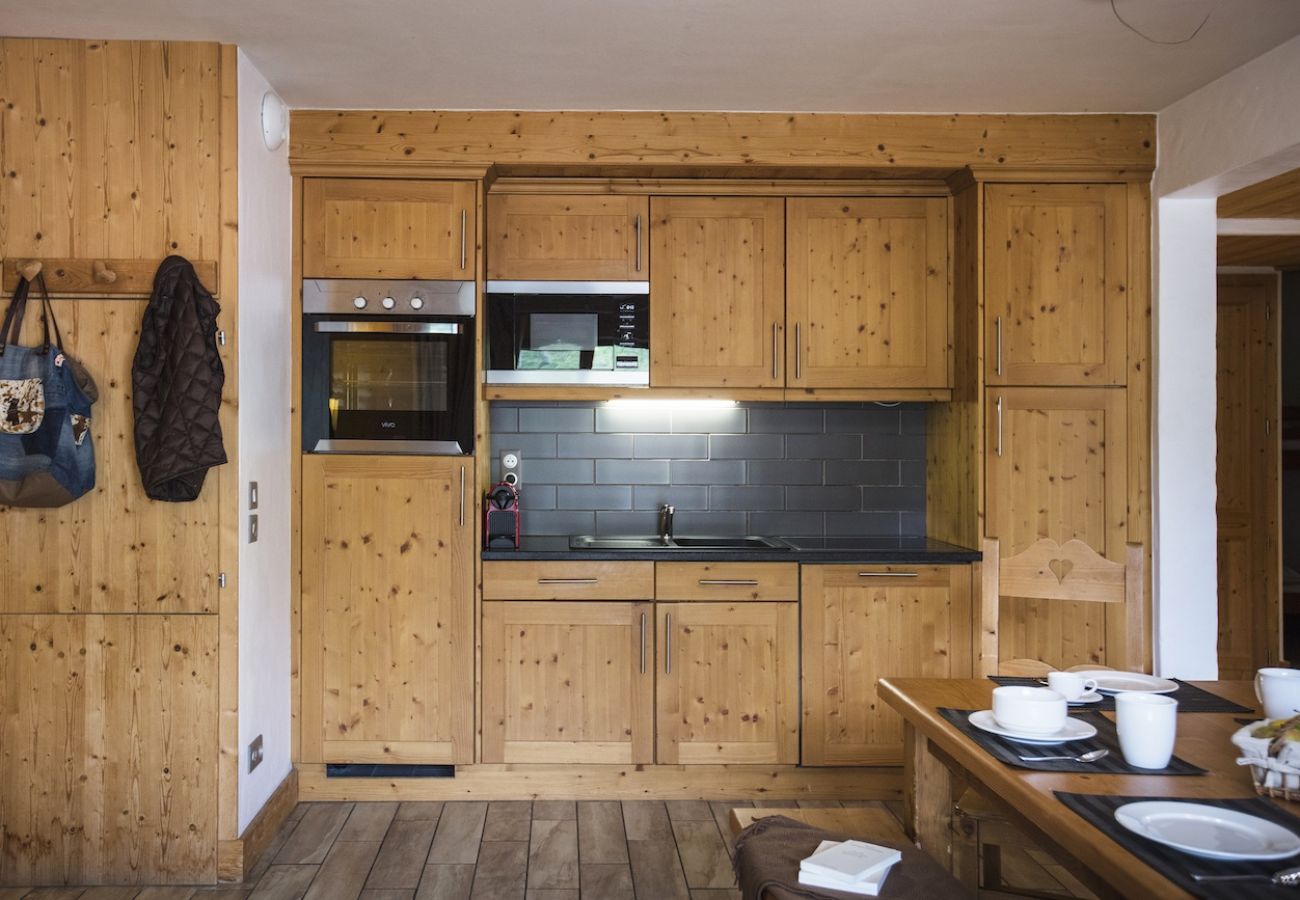 Appartement à La Clusaz - LCZ - Charmant T3 spa aux pieds des pistes, 4*
