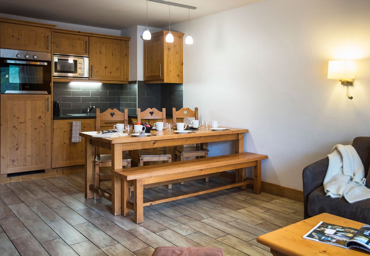 Appartement à La Clusaz - LCZ - Charmant T3 coeur village et piscine, 4*