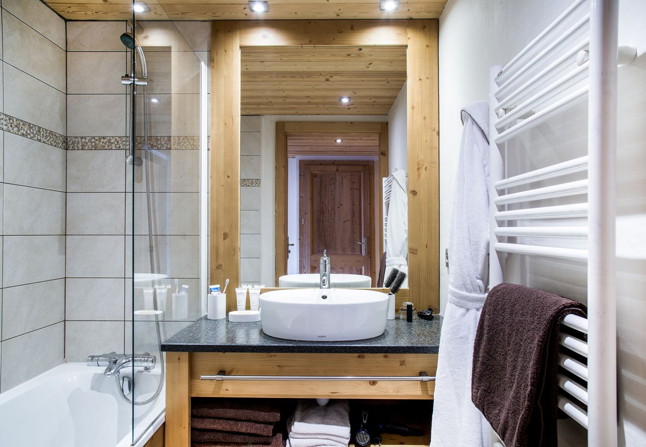 Appartement à La Clusaz - LCZ - Charmant T3 pieds des pistes et spa, 4*