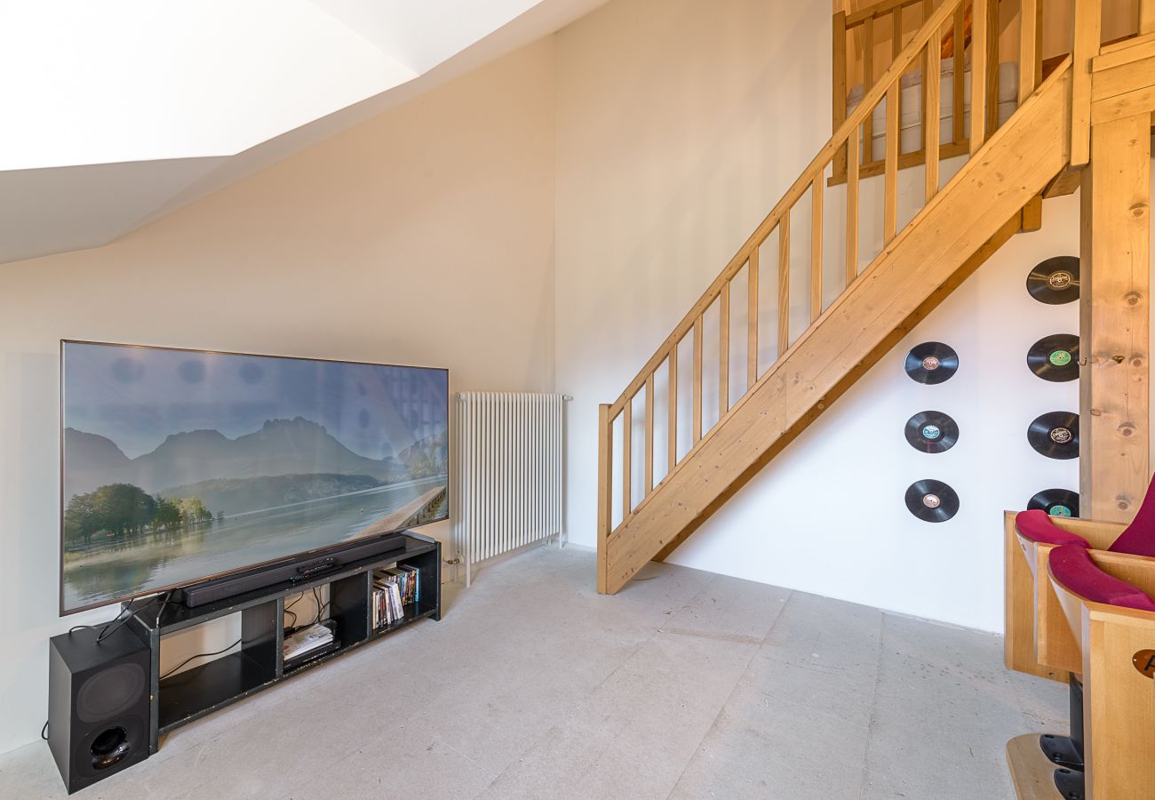 Villa, 14 pax, authentique, maison de famille, Saint-Jorioz, lac d’annecy, haut de gamme, conciergerie, location saisonnière 