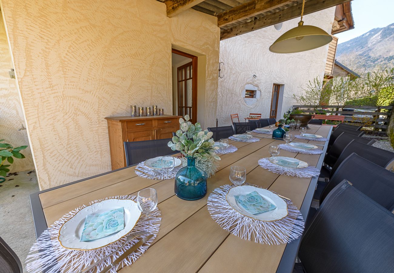 Villa, 14 pax, authentique, maison de famille, Saint-Jorioz, lac d’annecy, haut de gamme, conciergerie, location saisonnière 