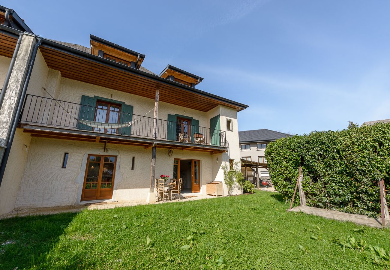 Logement durable, superhost, conciergerie, luxe, hôtel, saint-jorioz, à la location, locationlacannecy, vacances en famille 