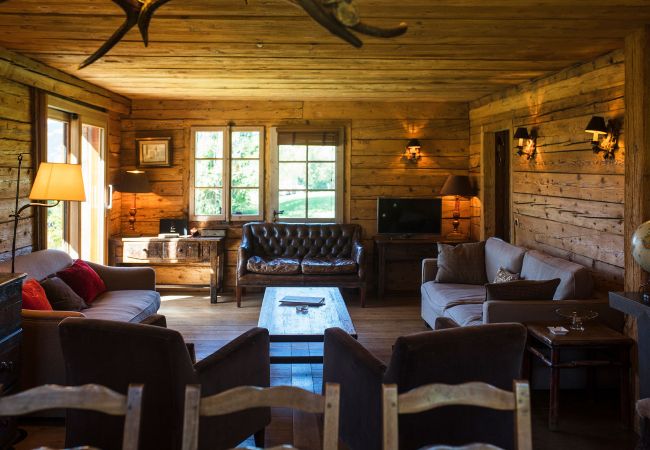 Chalet à La Clusaz - LCZ-L'Authentique Chalet familial 5* des Confins