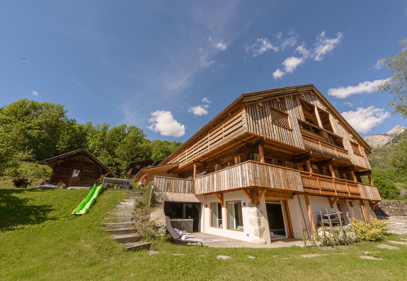 Chalet à La Clusaz - LCZ- Chalet Orea 15p - Piscine-Sauna-Jacuzzi