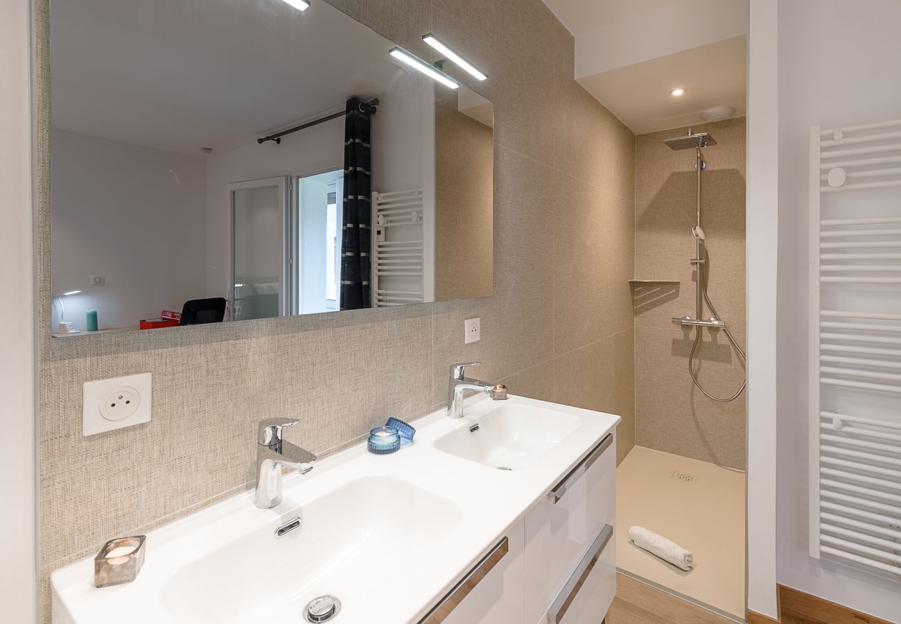 Maison à Doussard - BREDANNAZ - Belle Evasion, plage privée & jacuzzi