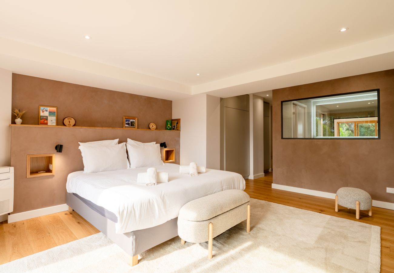 Villa à Veyrier-du-Lac - VEYRIER - Villa Jade, plage privée, 14p