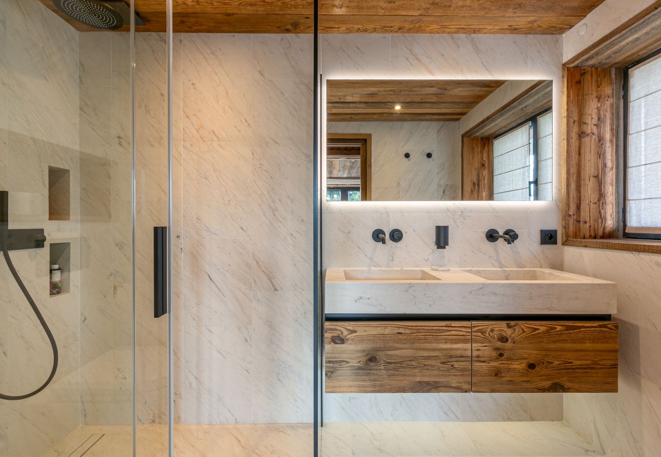 Chalet à Megève - Winter Megeve __ Chalet Altissima, Spa Privé