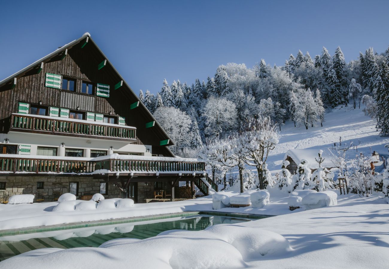 chalet location vacances 15 personnes megeve