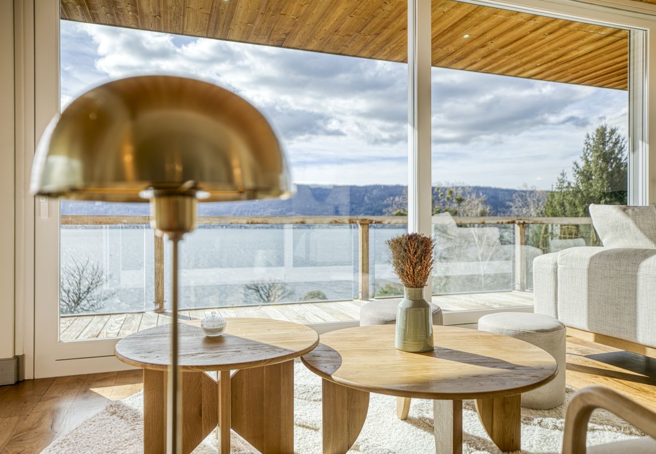 Villa à Veyrier-du-Lac - VEYRIER - Villa Collection, piscine, ponton privé,