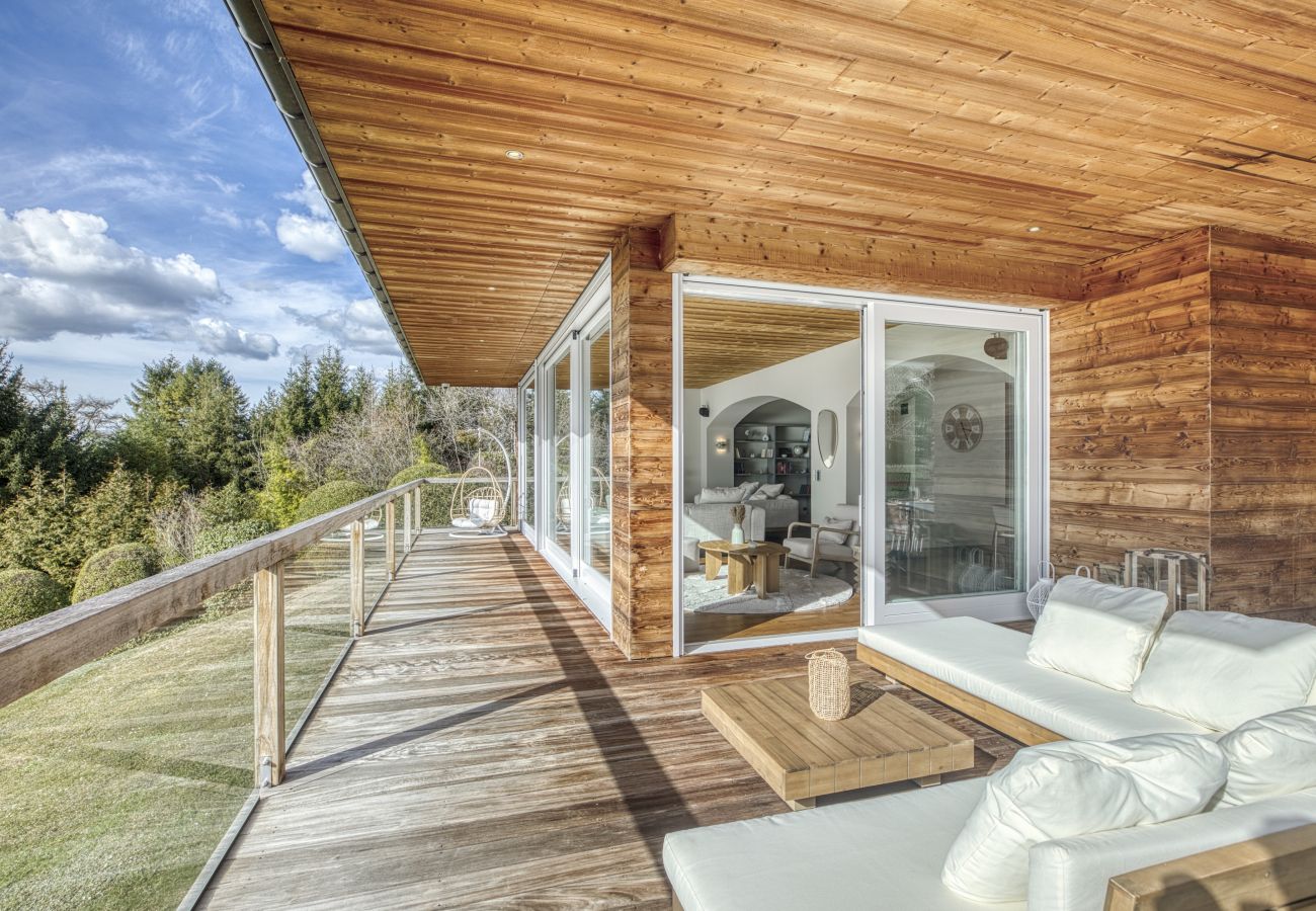 Villa à Veyrier-du-Lac - VEYRIER - Villa Collection, piscine, ponton privé,