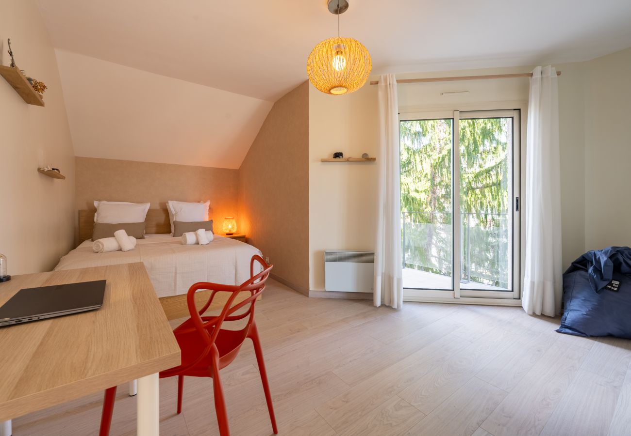 Villa à Annecy-le-Vieux - ANNECY LE VIEUX - Villa Lumina, piscine, 10p
