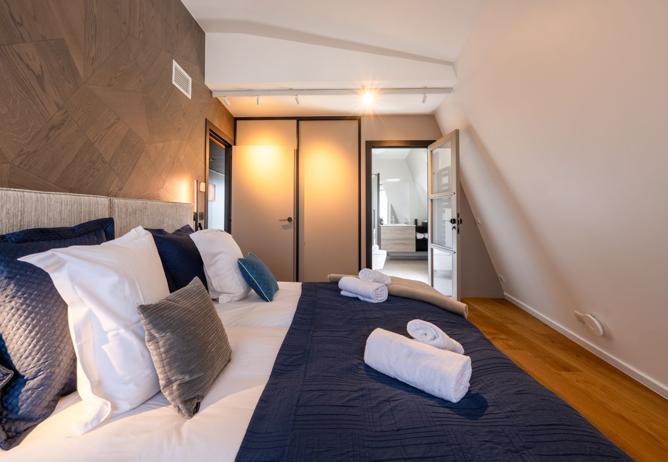 Appartement à Annecy - ANNECY - Le Penthouse du Lac